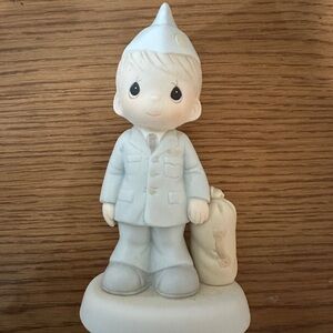 Precious Moments 526584 "Bless Those Who Serve Their Country"